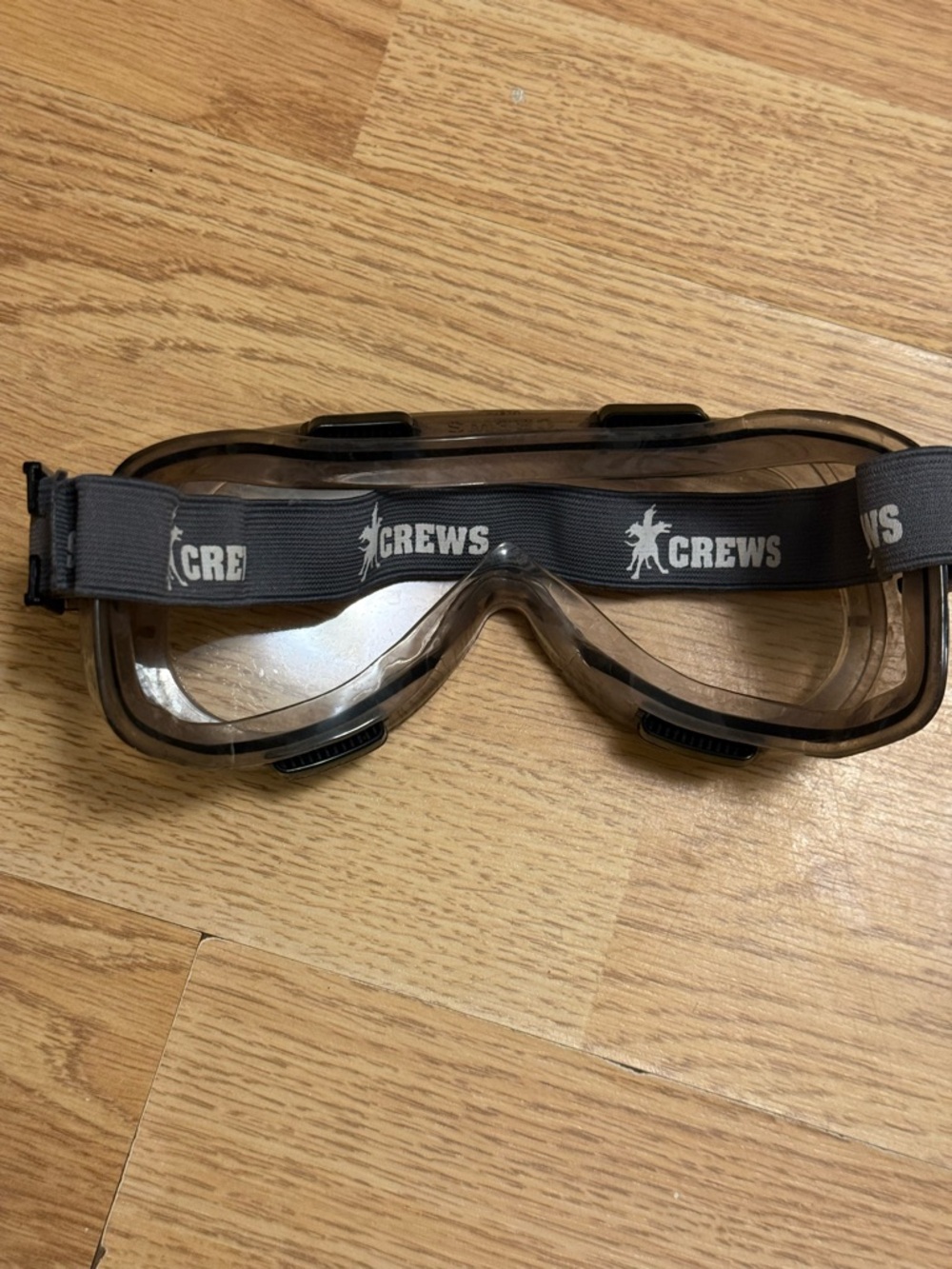 Ski Goggles - Picture 2 of 5
